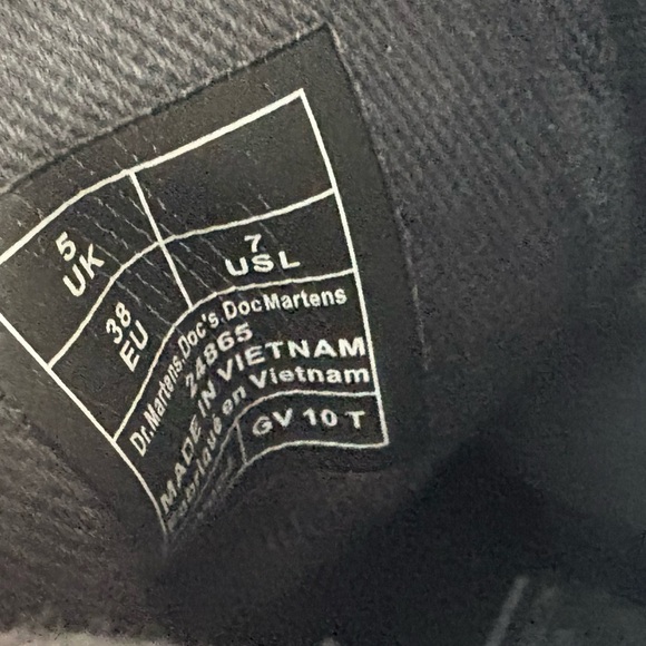 Dr. Martens 1460 Vegan Rose Gold Boots size 7 - Picture 9 of 10